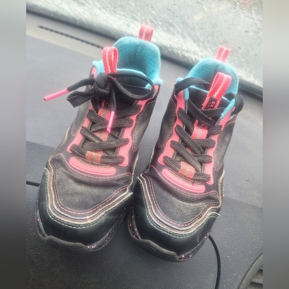 COPY - Sketchers Los Angeles Sneakers - Picture 5 of 7